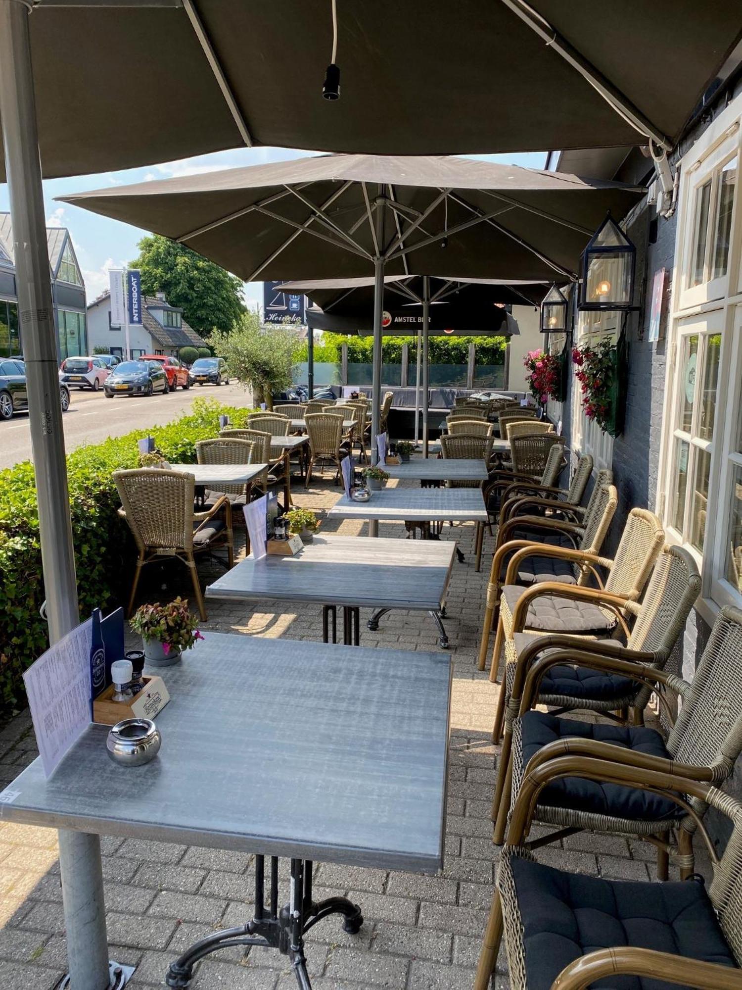 Hotel Cafe Restaurant Heineke Loosdrecht Exterior foto